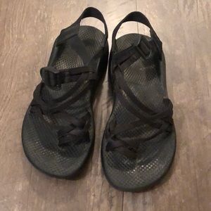 Chaco Black size 8